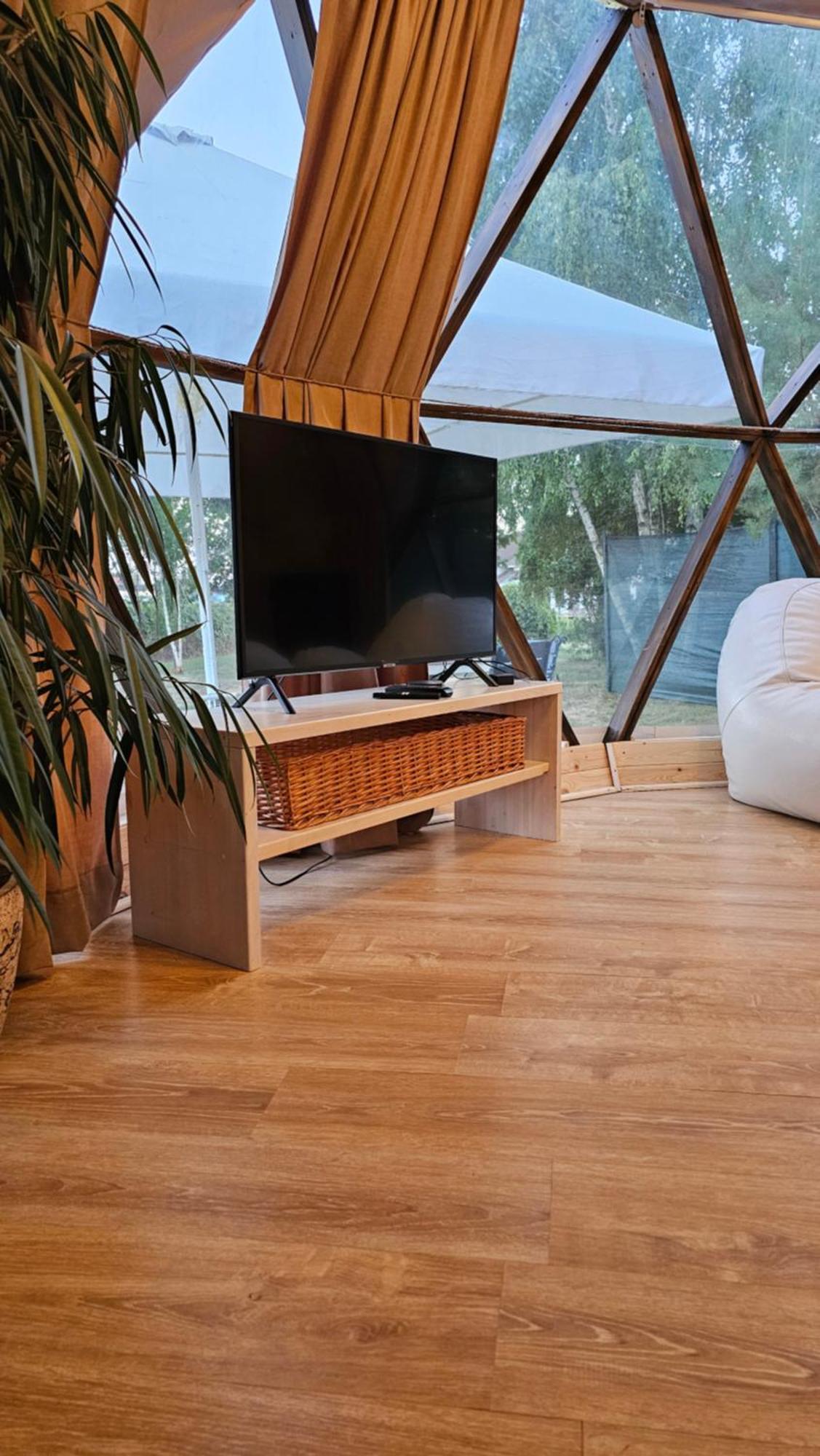 У Дачі Для Своїх Guest House Novyye Bezradichi ภายนอก รูปภาพ