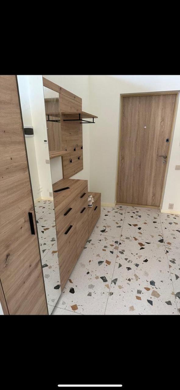 У Дачі Для Своїх Guest House Novyye Bezradichi ภายนอก รูปภาพ